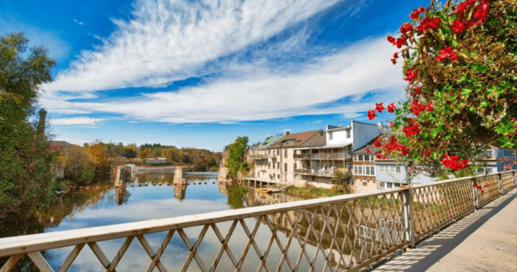 Weekend Getaways From Toronto: Explore Small Town Escapes