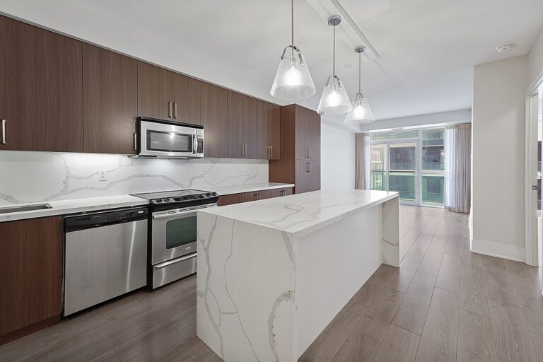 2 Br 2 Ba Condo- 25 Broadway Ave, Toronto ON M4P 1T7